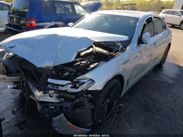 WBA53BH01MWX15298 BMW 530I