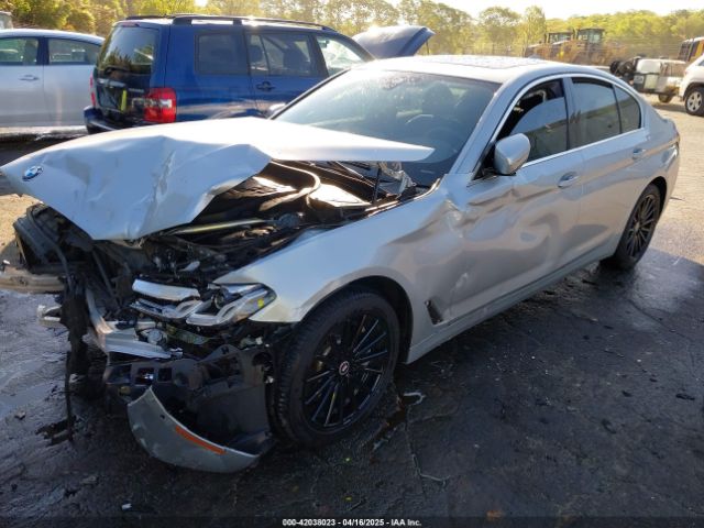WBA53BH01MWX15298 BMW 530I