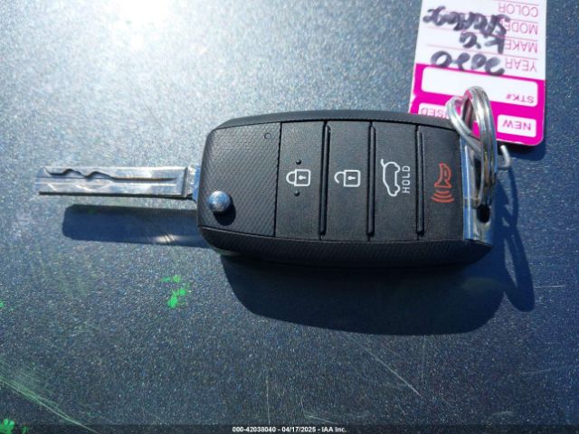 KNDPMCAC4L7667162 KIA Sportage Lx