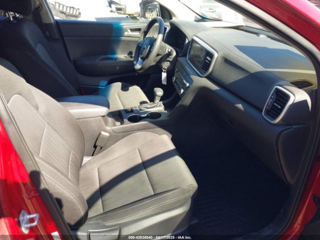 KNDPMCAC4L7667162 KIA Sportage Lx