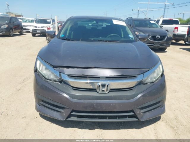 19XFC2F57GE217532 Honda Civic Lx
