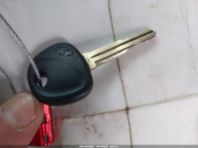 5NPD74LF2JH279055 Hyundai ELANTRA SE