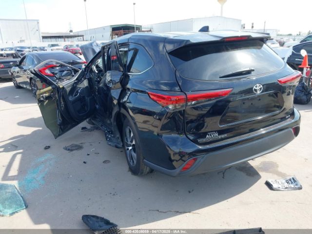 5TDGZRAH0LS018366 Toyota Highlander Xle