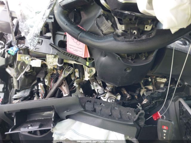 5TDGZRAH0LS018366 Toyota Highlander Xle