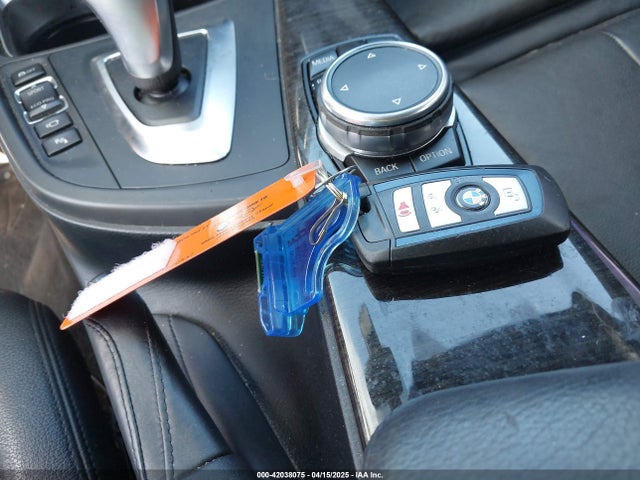 BMW 328i Xdrive 2015 WBA3B3C58FF548041 Image 11