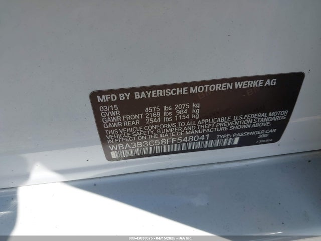 BMW 328i Xdrive 2015 WBA3B3C58FF548041 Image 9