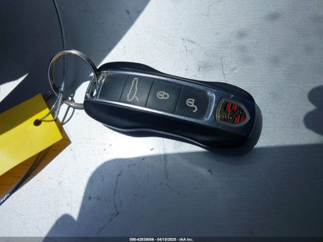 WP0AB2A76JL131763 Porsche Panamera 4s