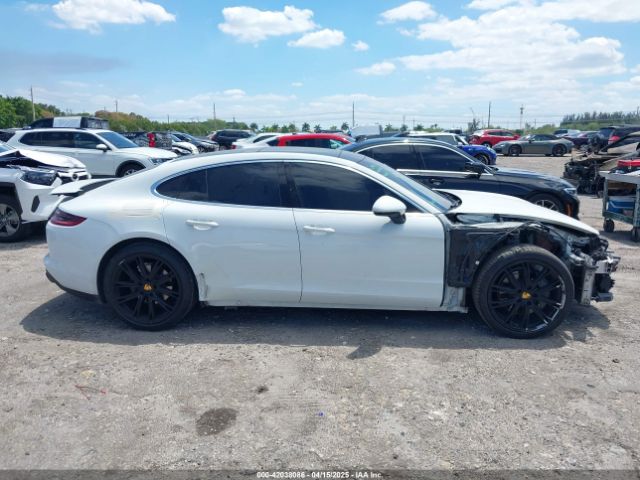 WP0AB2A76JL131763 Porsche Panamera 4s