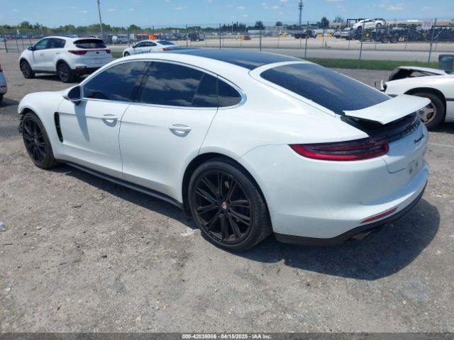 WP0AB2A76JL131763 Porsche Panamera 4s