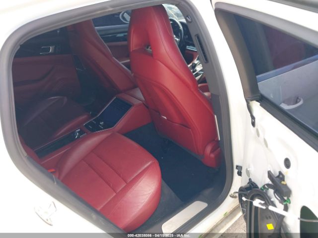 WP0AB2A76JL131763 Porsche Panamera 4s