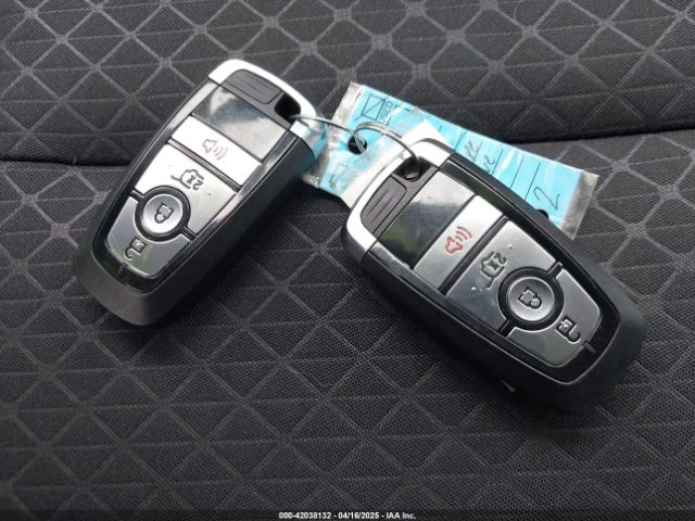 1FMCU0GN9RUB55909 Ford Escape Active