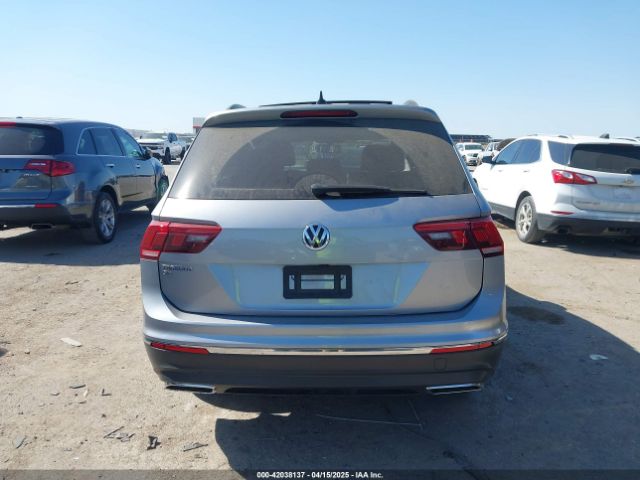3VV3B7AX0MM026064 Volkswagen Tiguan 2.0t Se/2.0t Se R-line Black/2.0t Sel