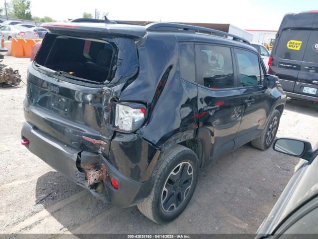 ZACCJBCT3GPD11390 Jeep Renegade Trailhawk