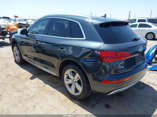 2019 AUDI Q5 WA1ANAFY1K2118147 Photo 2