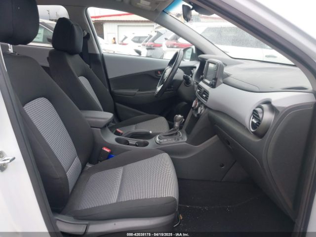 KM8K2CAA0LU569113 Hyundai Kona Sel