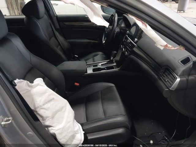 1HGCV1F34KA037914 Honda Accord Sport