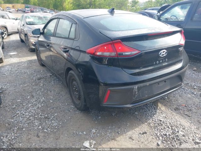 2019 HYUNDAI IONIQ HYBRID KMHC65LC3KU119098 Photo 2