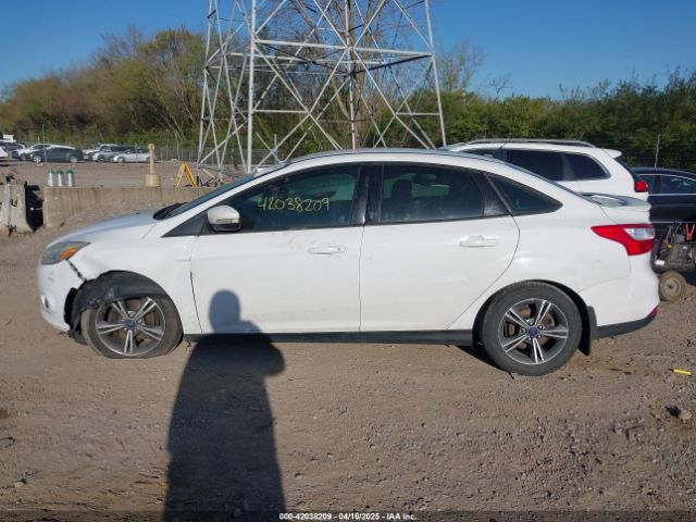 1FADP3F2XEL251269 Ford FOCUS SE