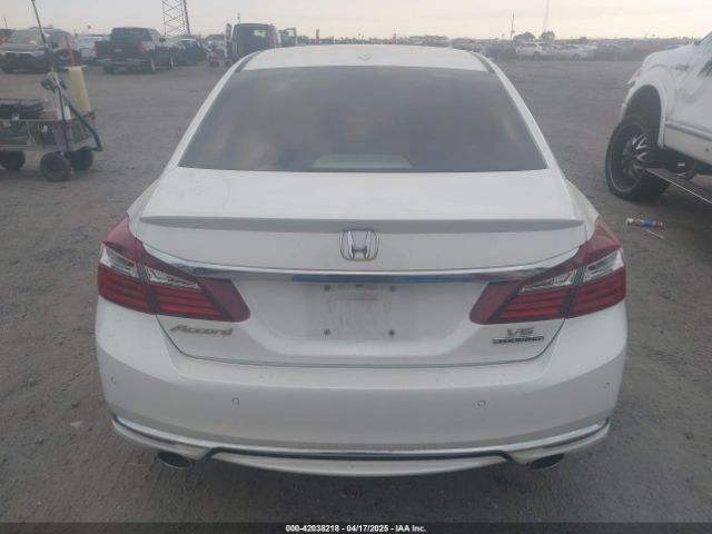 1HGCR3F99HA007143 Honda Accord Touring V6