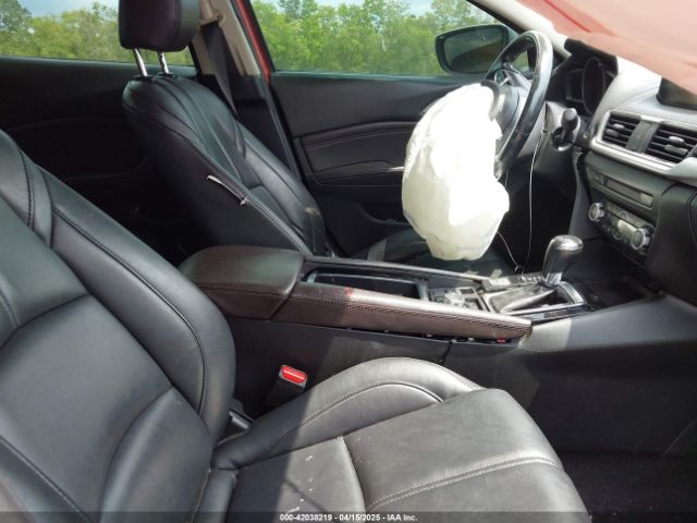 3MZBN1V3XJM183616 Mazda Mazda3 Touring