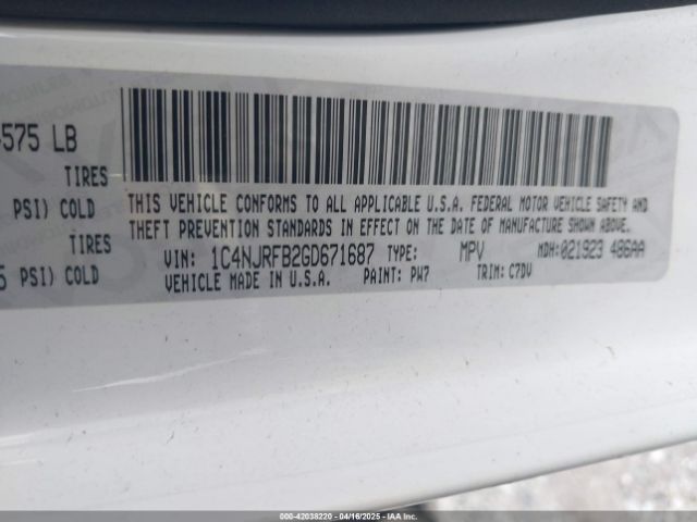 1C4NJRFB2GD671687 Jeep Patriot Latitude