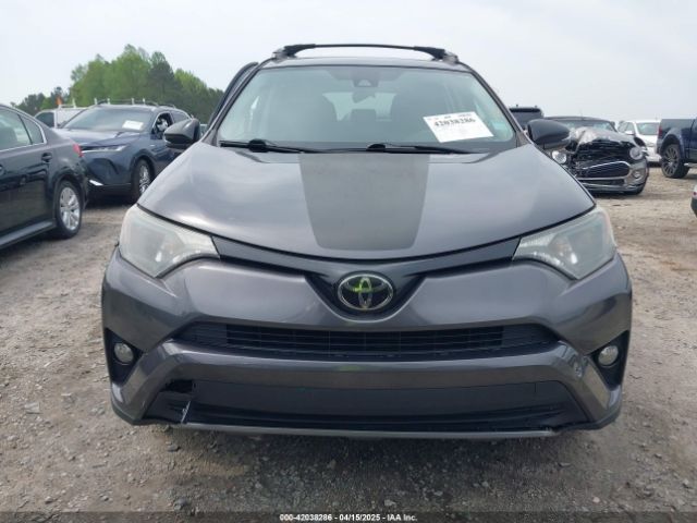 2T3RFREV8JW728645 Toyota Rav4 Adventure