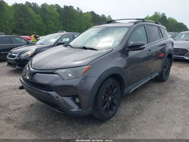 2T3RFREV8JW728645 Toyota Rav4 Adventure