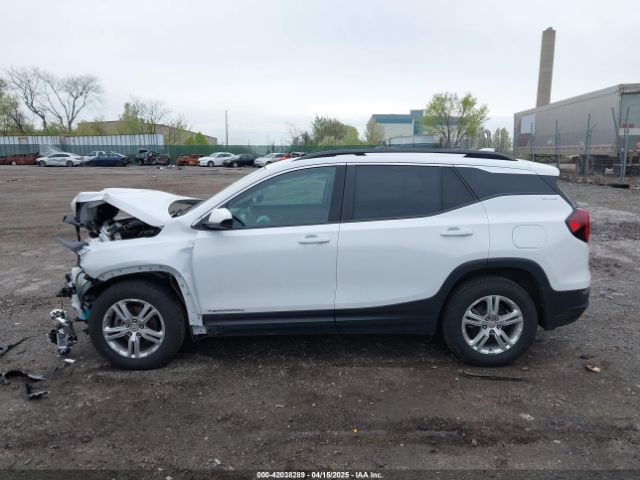 3GKALMEV5NL212091 GMC Terrain Fwd Sle