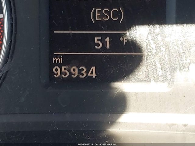 1VWBN7A35EC090955 Volkswagen Passat 2.0l Tdi Se