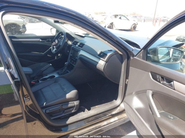 1VWBN7A35EC090955 Volkswagen Passat 2.0l Tdi Se