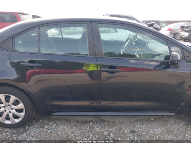5YFEPRAE9LP090663 Toyota COROLLA LE