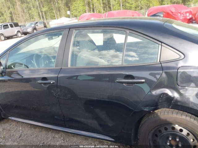 5YFEPRAE9LP090663 Toyota COROLLA LE