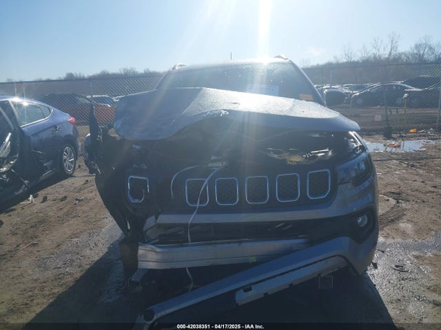 3C4NJDFN4PT530739 Jeep Compass Latitude Lux Fwd