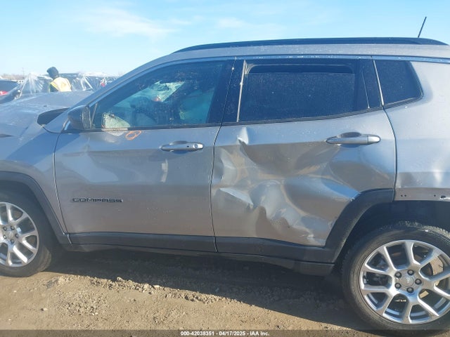 3C4NJDFN4PT530739 Jeep Compass Latitude Lux Fwd