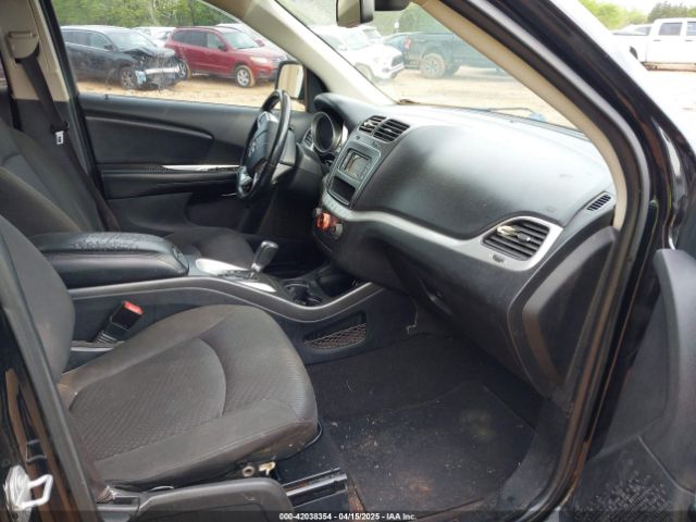 3C4PDCAB8JT439584 Dodge JOURNEY SE