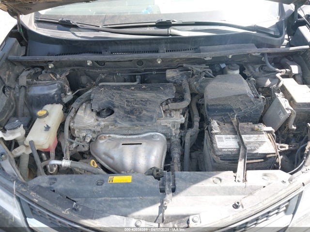 2T3RFREV8FW298266 Toyota Rav4 Xle