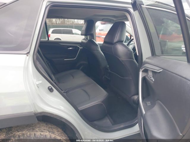 2T3A1RFV5MW207865 Toyota Rav4 Xle Premium