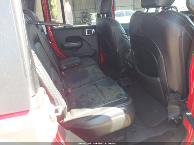 1C4HJXDG0JW132321 Jeep Wrangler Unlimited Sport S 4x4