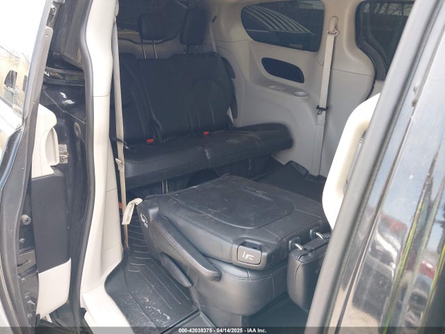 Chrysler Pacifica Touring-l 2017 2C4RC1BG9HR657847 Image 8