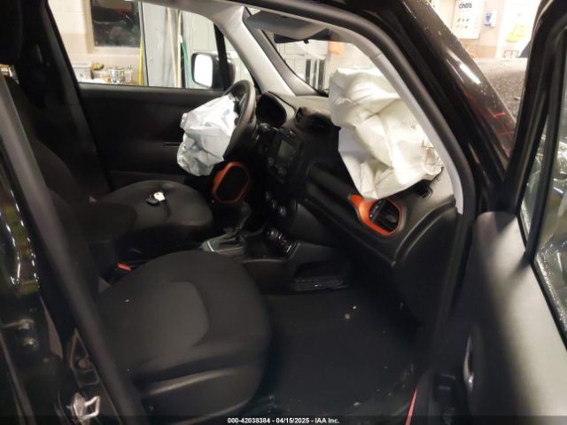 ZACNJBAB5LPL21798 Jeep Renegade Upland 4x4