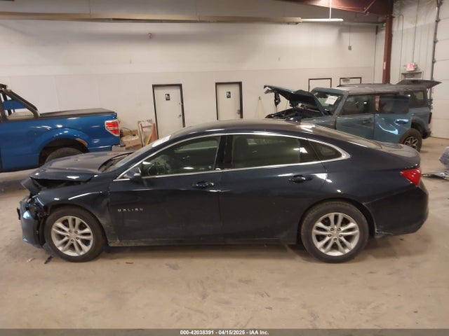 1G1ZE5ST2HF171234 Chevrolet MALIBU 1LT