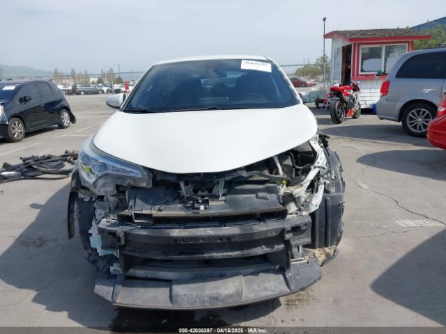 NMTKHMBX4JR049041 Toyota C-HR XLE