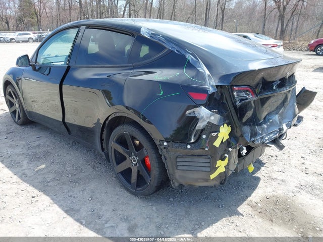 2022 TESLA MODEL Y 7SAYGDEF7NF310113 Photo 2