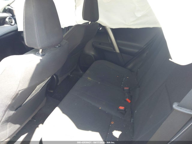 2T3WFREV8JW499399 Toyota Rav4 Xle