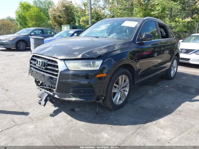 WA1JCCFS5HR001068 Audi Q3 2.0t Premium