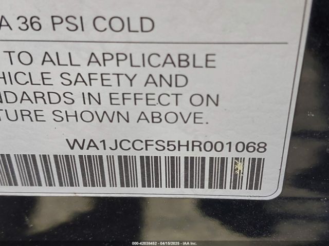 WA1JCCFS5HR001068 Audi Q3 2.0t Premium