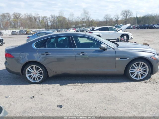 SAJBE4BV6GCY15579 Jaguar Xf 35t Prestige