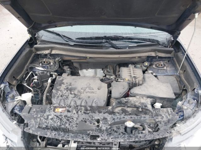 JA4AZ3A31JZ071249 Mitsubishi Outlander Es/le/se/sel