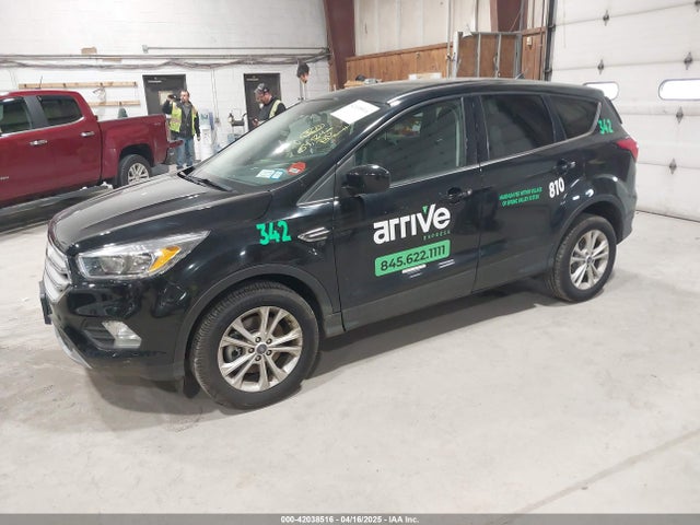 1FMCU9GD1KUA85680 Ford ESCAPE SE