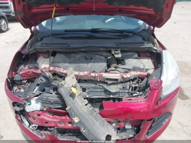 1FMCU9J96EUA93122 Ford Escape Titanium